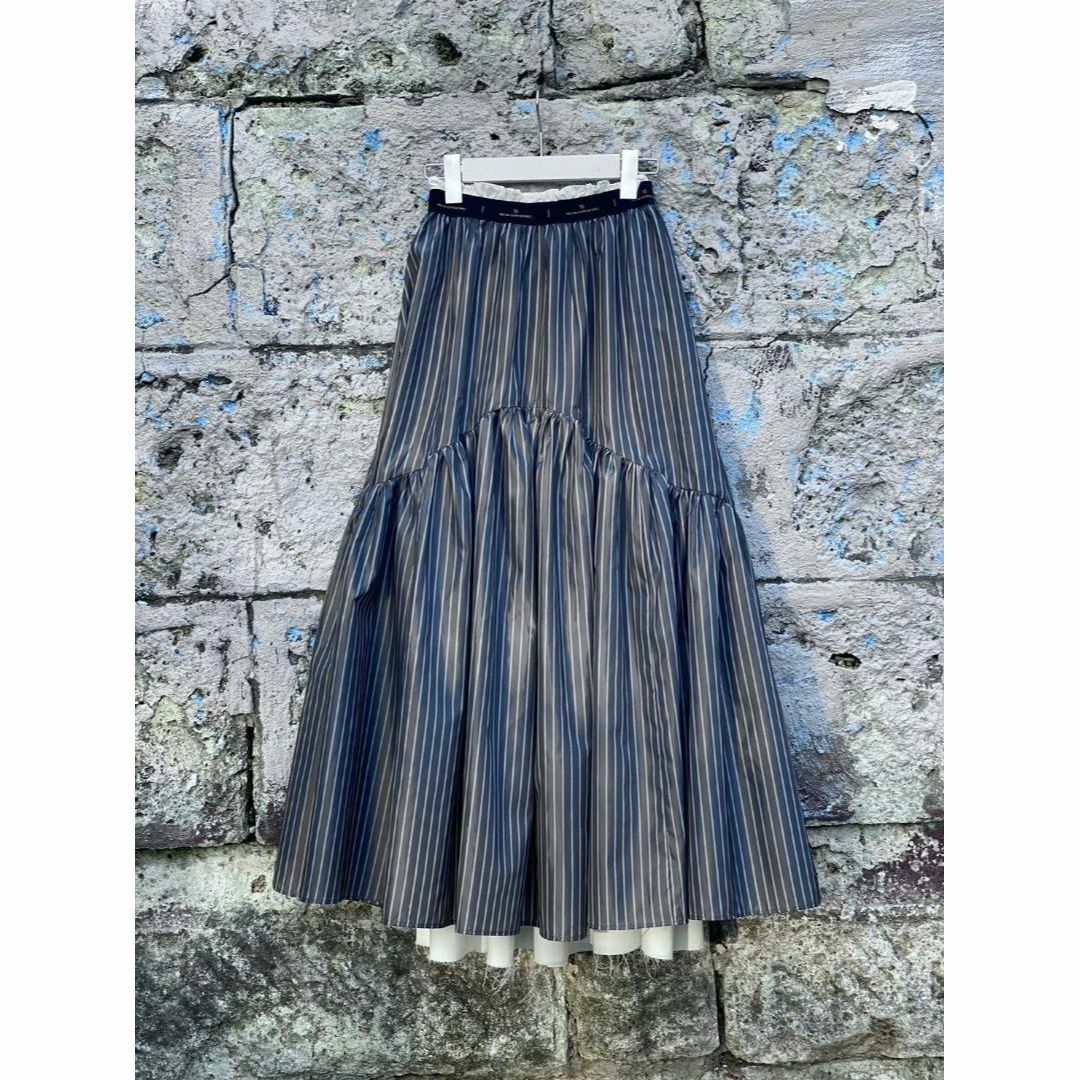 完売色 新品 neith. Stripe Taffeta Skirt(Gray)
