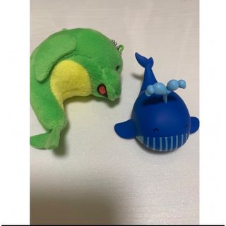 バンダイ(BANDAI)のたべっ子水族館　ガチャガチャ　キーホルダー　イルカ(キャラクターグッズ)