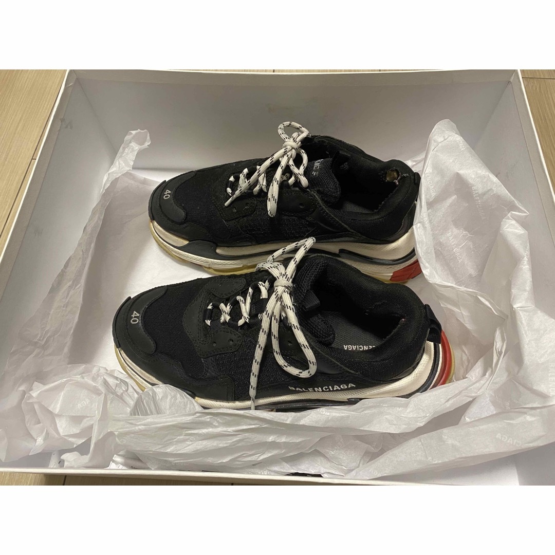BALENCIAGA Triple S 40 ノワール/ルージ