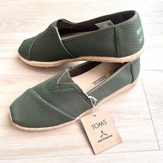 トムズ(TOMS)のTOMS(トムス) シューズ M9 27cm グリーン(スリッポン/モカシン)