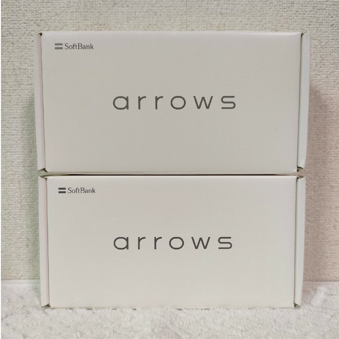 【新品】SoftBank ARROWS we 本体 ブラック ホワイト2点セッ