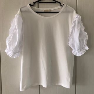 アーモワールカプリス(armoire caprice)のアーモワールカプリス 袖コンシャス Tシャツ ホワイト 白 M カットソー(Tシャツ/カットソー(半袖/袖なし))