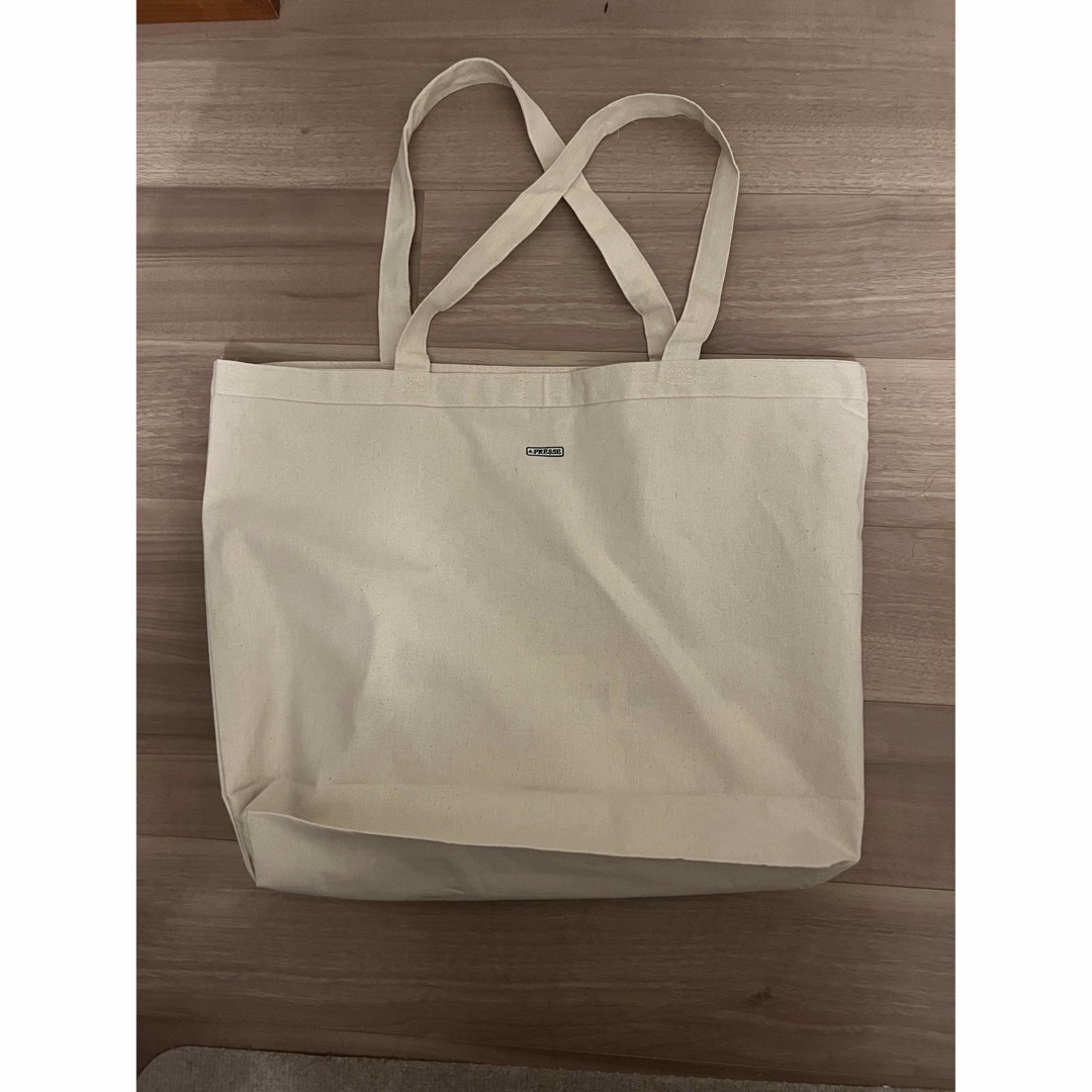 A.PRESSE Do The Classique Booklet & Tote