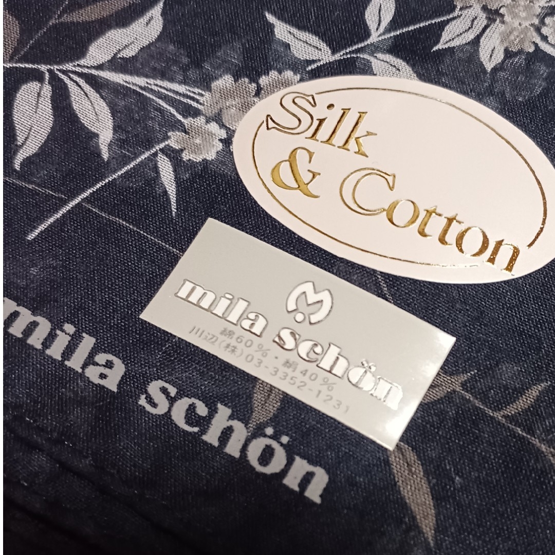 mila schon(ミラショーン)の値下げ📌ミラショーン☆シルク40%大判ハンカチーフ53×53🌼 レディースのファッション小物(ハンカチ)の商品写真