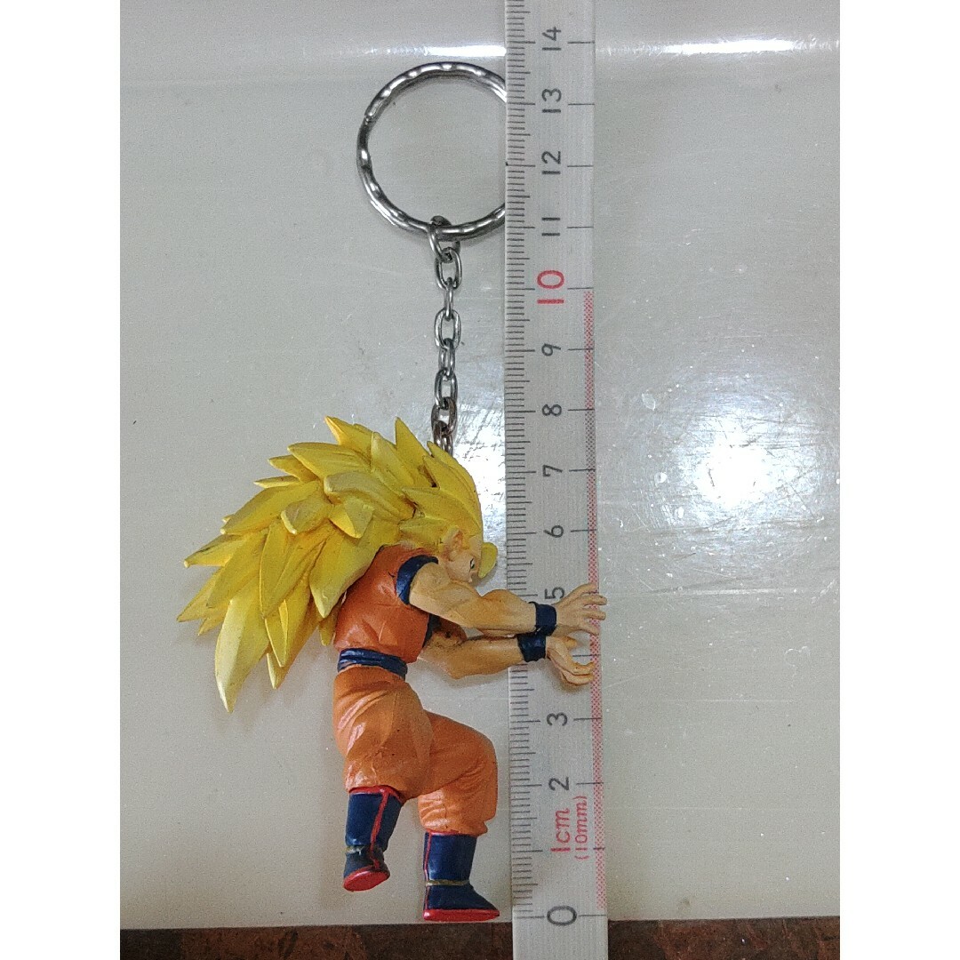 BANPRESTO(バンプレスト)のドラゴンボールZ ハイグレードカラーリングキーホルダー　カメハメ波編　孫悟空？ エンタメ/ホビーのフィギュア(アニメ/ゲーム)の商品写真