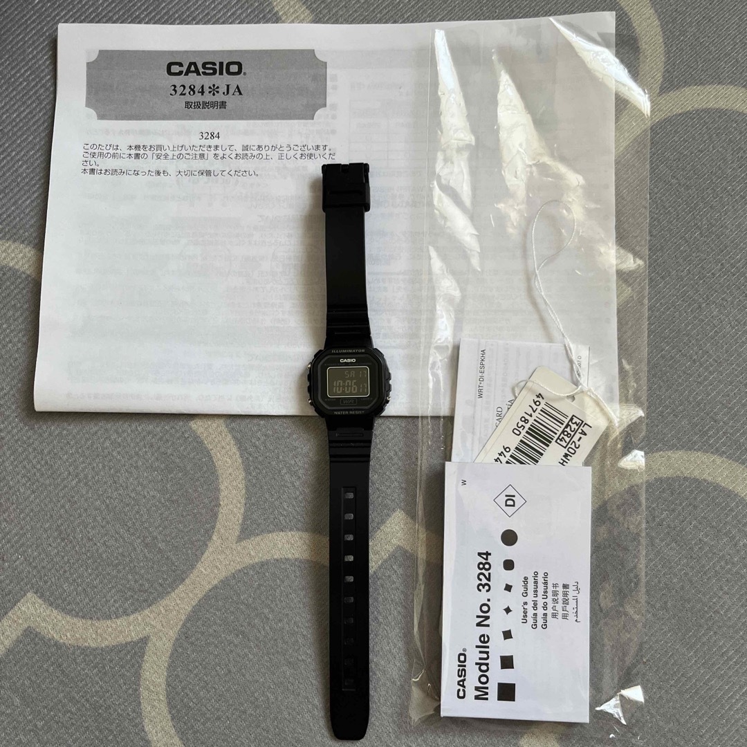 CASIO(カシオ)のカシオ3284腕時計　USED 取説タグあり チープカシオ レディースのファッション小物(腕時計)の商品写真