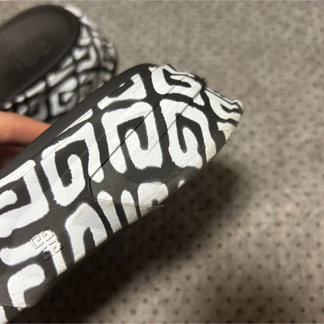 GIVENCHY - givenchy ジバンシー マシュマロ 4g サンダル 41サイズの