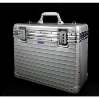 リモワ(RIMOWA)のリモワ『トパーズ』パイロット・ケース 38L（XL) コンビロック 美品(旅行用品)