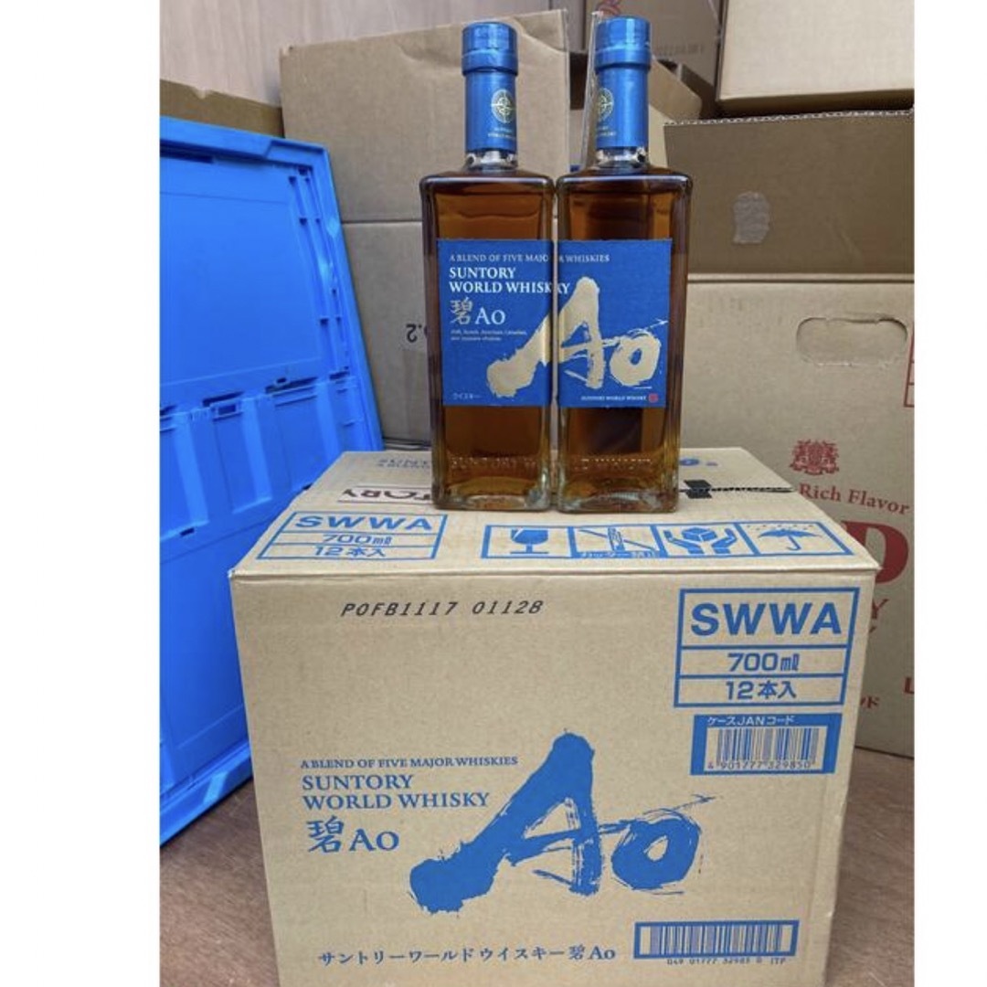 SUNTORY WORLD WHISKY Ao 12本　新品未開封　箱なし 食品/飲料/酒の酒(ウイスキー)の商品写真