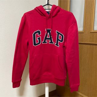 ギャップ(GAP)の美品　GAP パーカー(パーカー)