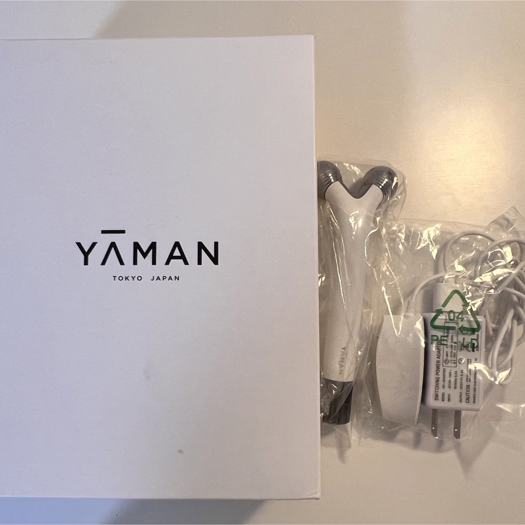 YA-MAN 家庭用美顔器 WAVY mini - フェイスケア/美顔器