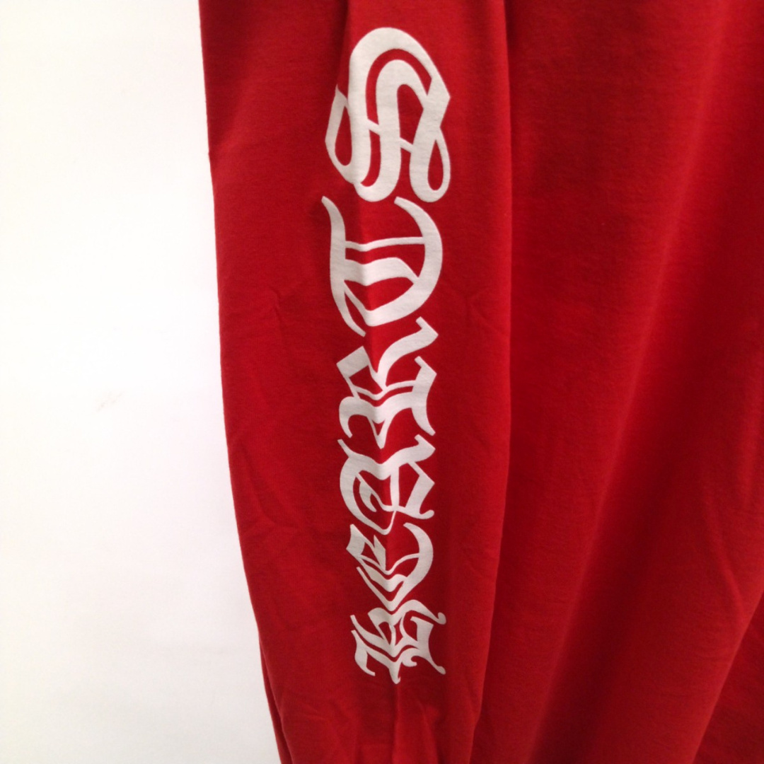 Chrome Hearts(クロムハーツ)のCHROME HEARTS クロムハーツ Red Back Scroll Logo LS Tee レッドバックスクロールロゴロングスリーブTシャツ 長袖カットソー ロンT 胸ポケット ホースシュー レッド メンズのトップス(Tシャツ/カットソー(七分/長袖))の商品写真