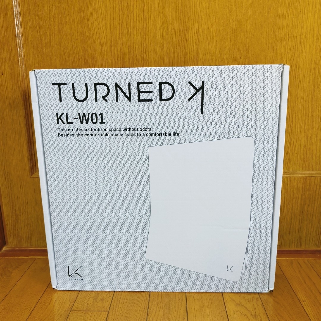 【未使用品】カルテック　光触媒空気清浄機　TURNED Kホワイト KL-W01