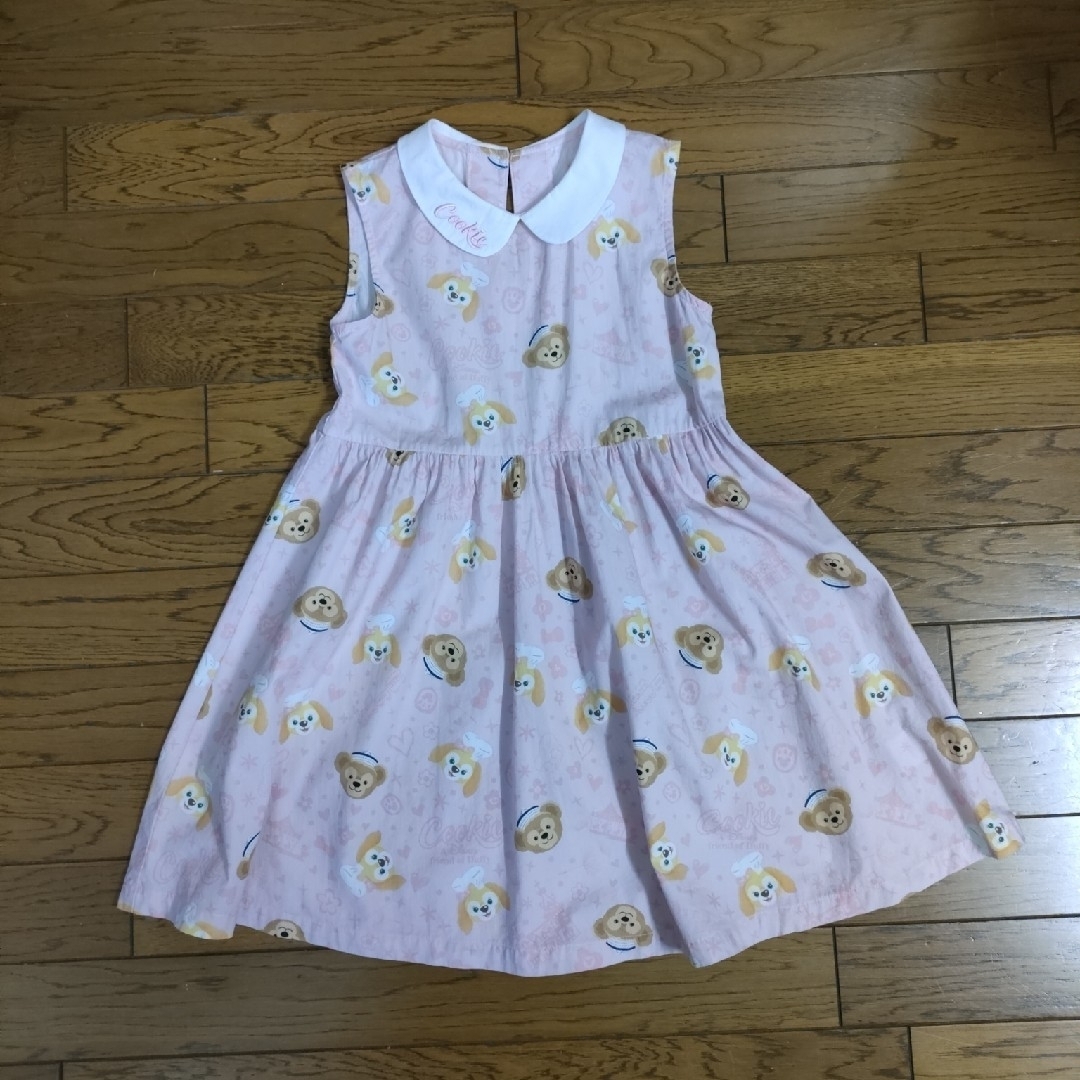 Disney(ディズニー)の香港ディズニーダッフィー＆クッキーワンピースMサイズ キッズ/ベビー/マタニティのキッズ服女の子用(90cm~)(スカート)の商品写真