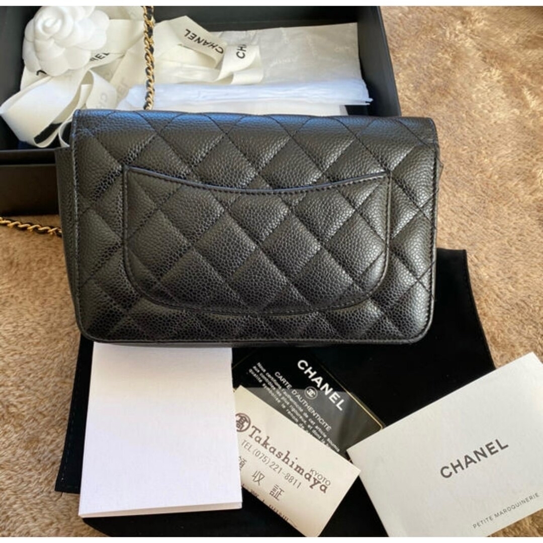 CHANEL(シャネル)の美品CHANEL シャネル マトラッセ　チェーンウォレット　キャビアスキン レディースのバッグ(ショルダーバッグ)の商品写真