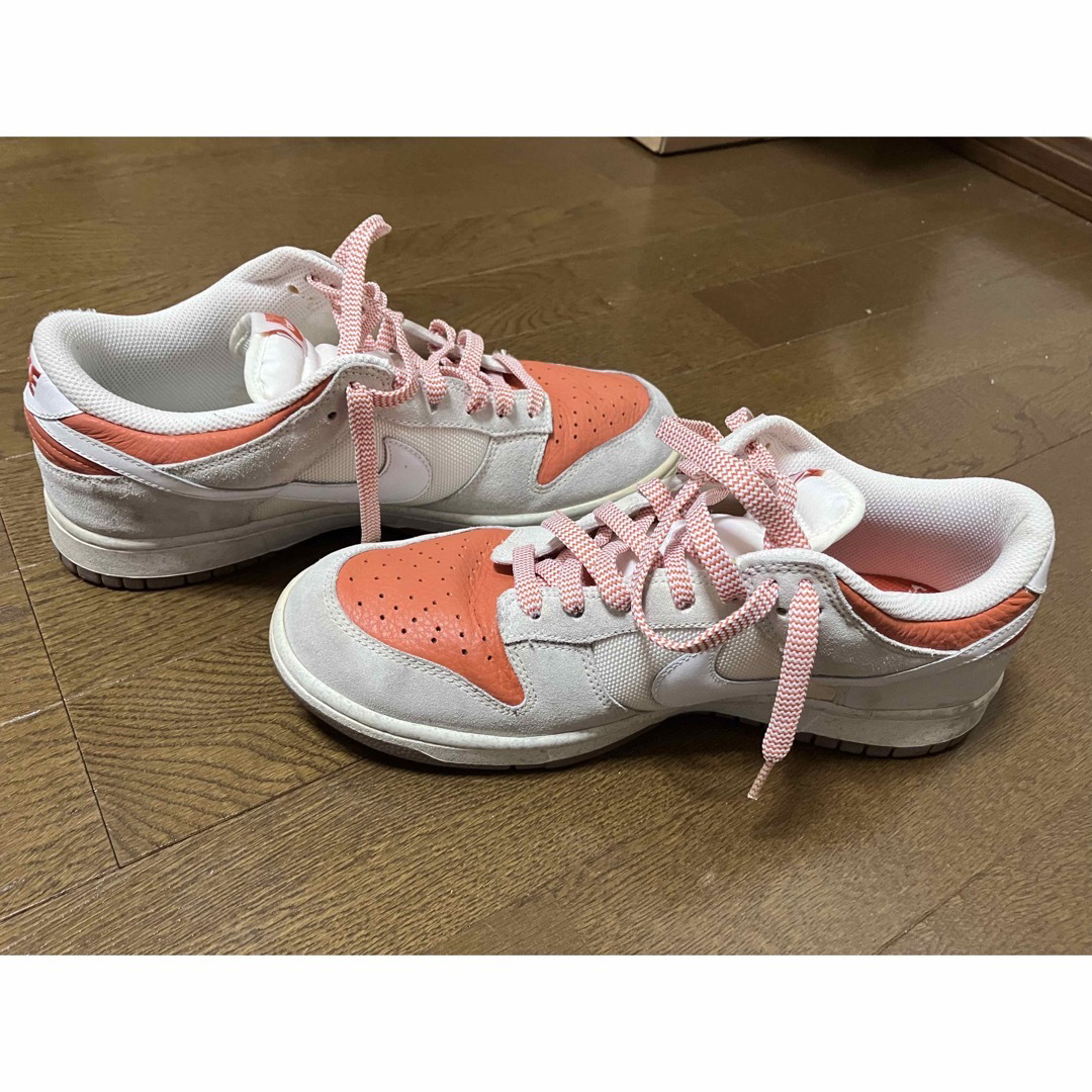 NIKE(ナイキ)の【NIKE】ナイキ　スニーカー　オレンジ　27cm メンズの靴/シューズ(スニーカー)の商品写真