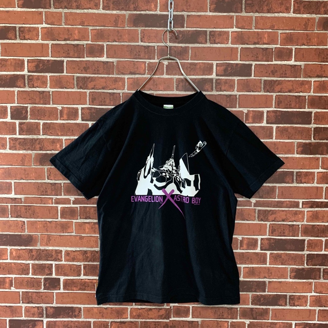 MUSIC TEE(ミュージックティー)の限定コラボ★手塚治虫xエヴァンゲリオン展記念 鉄 腕アトム アニメTシャツ 古着 メンズのトップス(Tシャツ/カットソー(半袖/袖なし))の商品写真