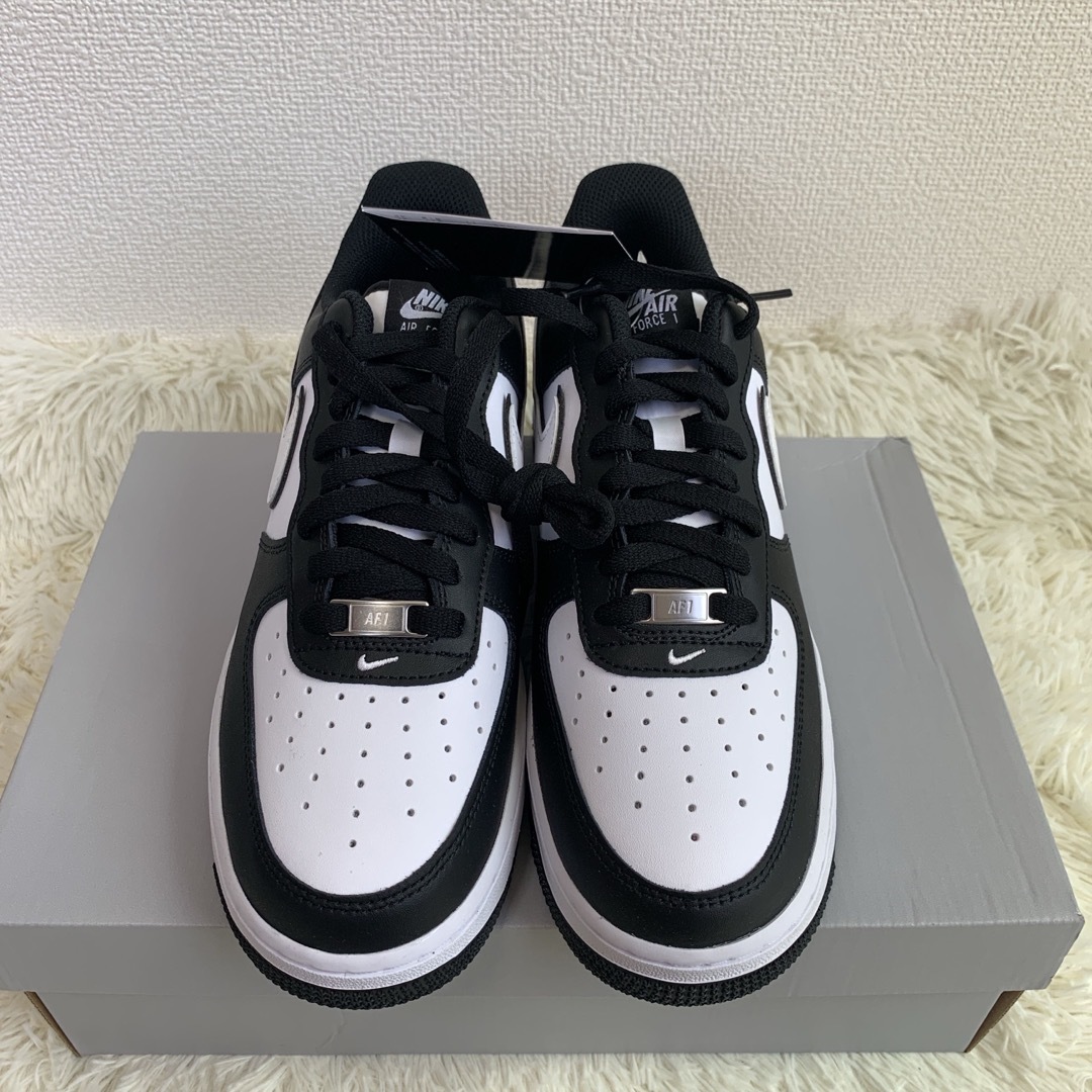 NIKE AIR FORCE 1 '07 27センチ 新品、未使用、タグ付き