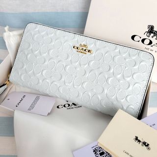 コーチ(COACH)の【ラスト1点】COACH コーチ 長財布 エンボス シグネチャー 白 人気商品(財布)