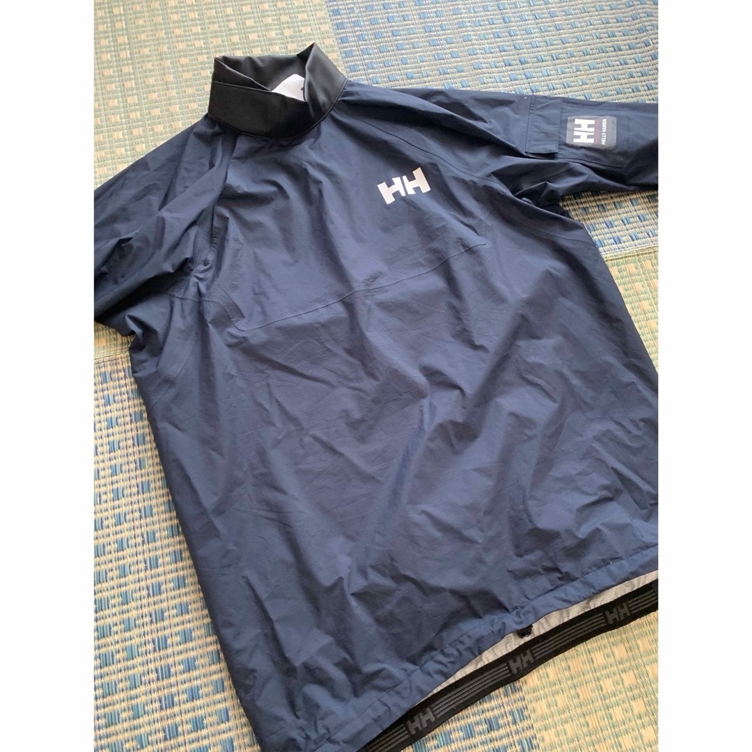 HELLY HANSEN   マウンテンパーカー