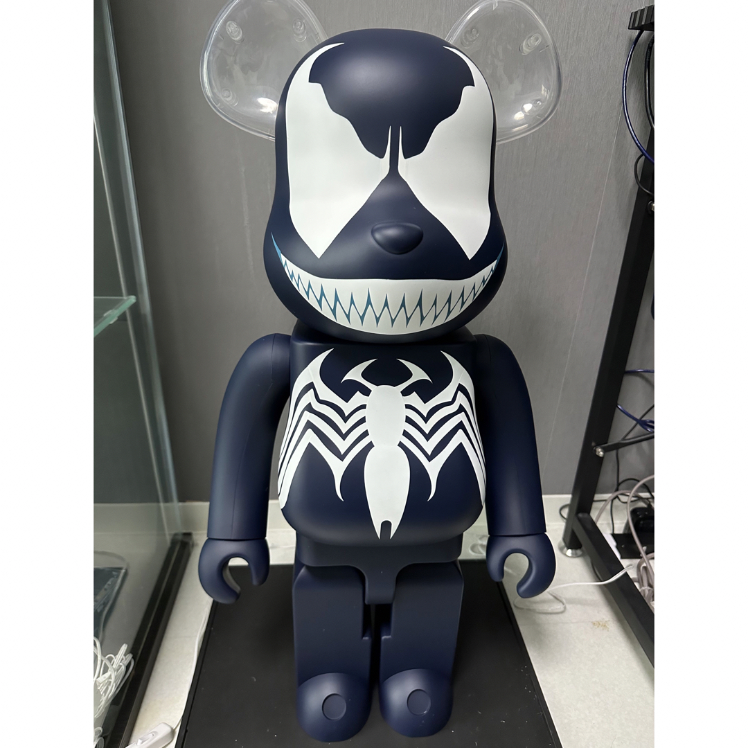 BE@RBRICK(ベアブリック)のBearbrick VENOM 1000% エンタメ/ホビーのフィギュア(アメコミ)の商品写真