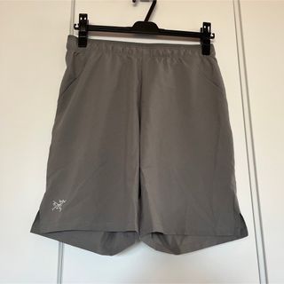 ARC'TERYX クロップドパンツ　28インチ