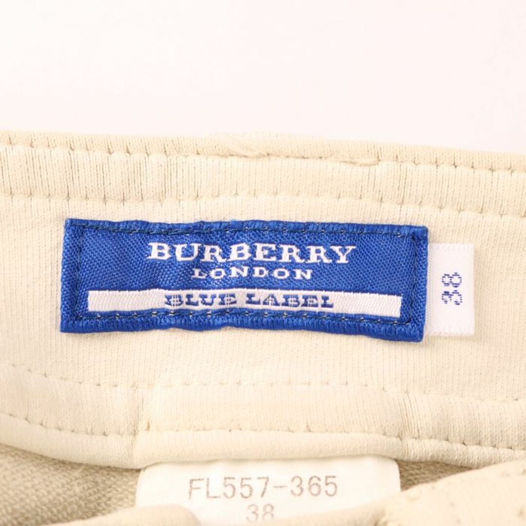 BURBERRY BLUE LABEL(バーバリーブルーレーベル)のバーバリーブルーレーベル ミニスカート タイト ロゴ刺繍 日本製 ストレッチ レディース 38サイズ アイボリー BURBERRY BLUE LABEL レディースのスカート(ミニスカート)の商品写真