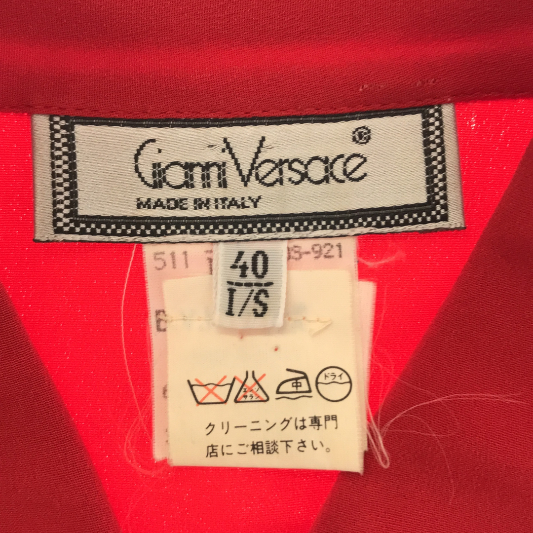 VERSACE(ヴェルサーチ)のヴェルサーチェ ノースリーブシャツ フレンチスリーブ 38 レディースのトップス(シャツ/ブラウス(半袖/袖なし))の商品写真