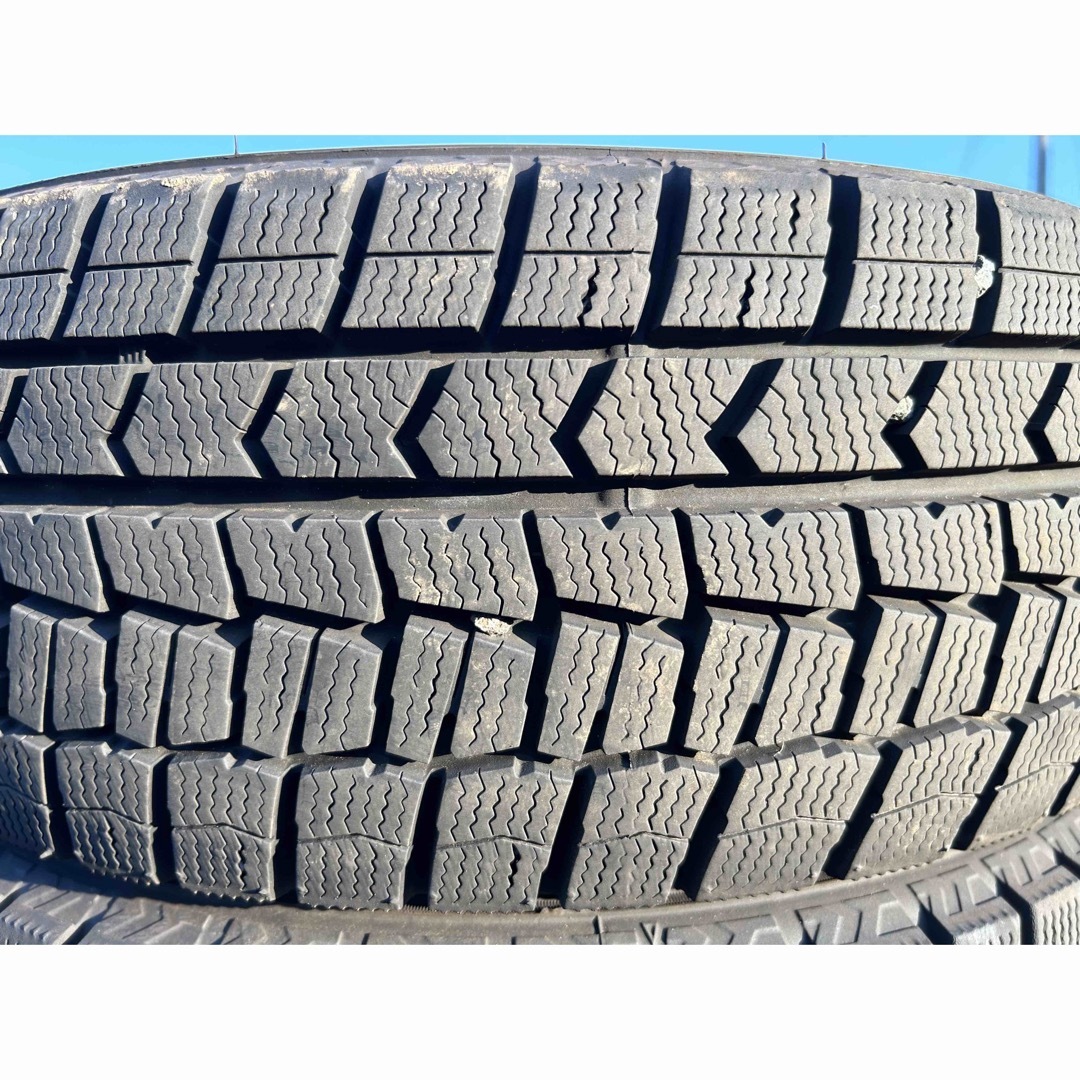 DUNLOP 185/60R15 22年製 スタッドレスタイヤ-