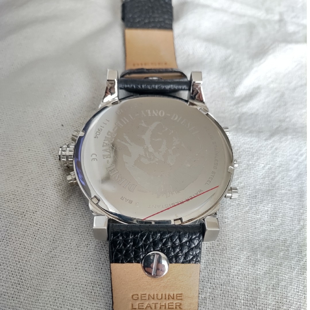 DIESEL(ディーゼル)のDIESEL腕時計（男性用） メンズの時計(腕時計(アナログ))の商品写真