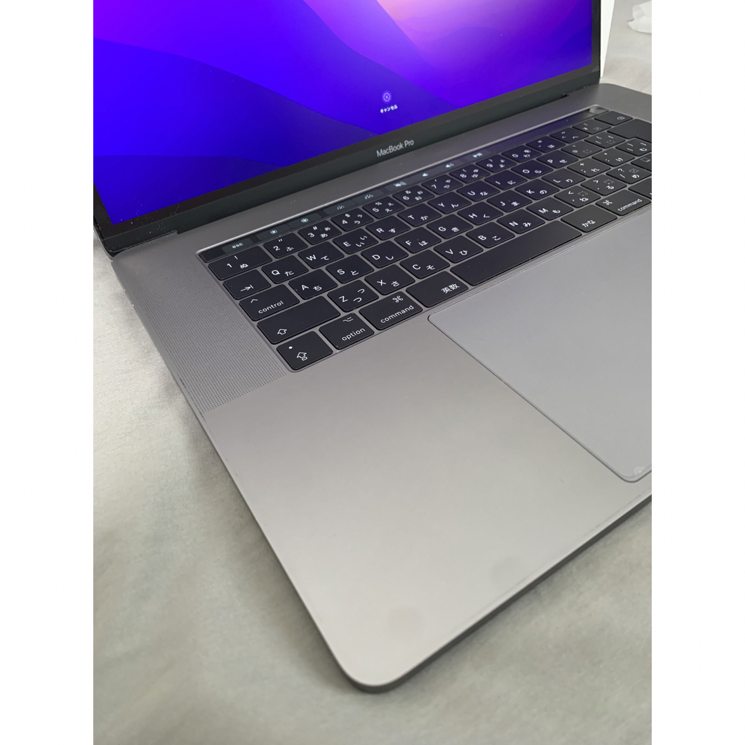 美品 MacBook Pro 15インチ 2016 i7 16GB タッチバー