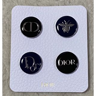 ディオール(Dior)の新品未使用　Dior バッチ　4点セット(バッジ/ピンバッジ)