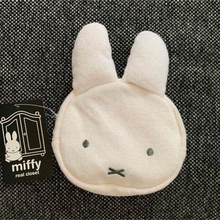 ミッフィー(miffy)のMIFFY ポーチ　ミッフィー　ダイカット(ポーチ)