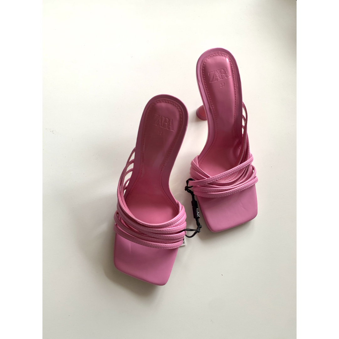 ZARA ハイヒール ストラップサンダル 1