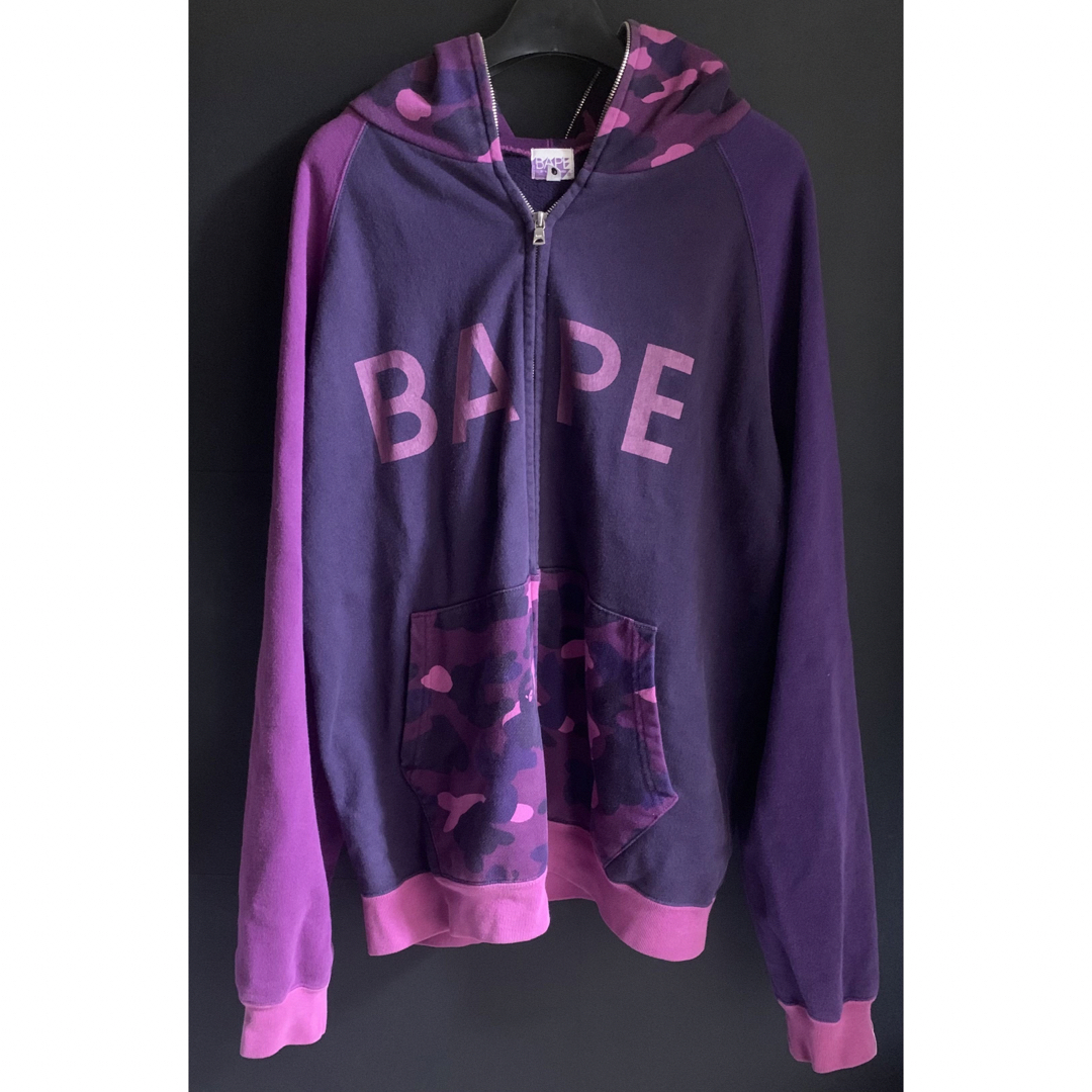 A BATHING APE(アベイシングエイプ)のA BATHING APE パーカー メンズのトップス(パーカー)の商品写真