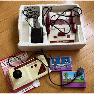 ニンテンドウ(任天堂)の任天堂　ファミリーコンピュータ(家庭用ゲーム機本体)