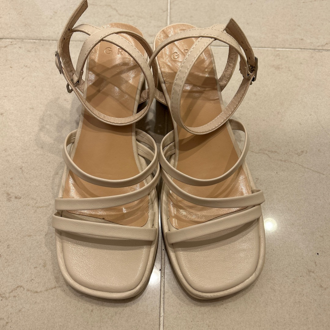 GRL(グレイル)のサンダル レディースの靴/シューズ(サンダル)の商品写真