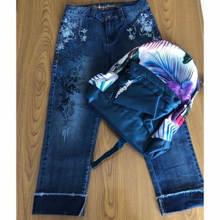 デシグアル(DESIGUAL)の『専用』DESIGUALデシグアルのジーンズ&バックパック2点(デニム/ジーンズ)