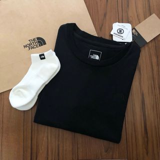 ザノースフェイス(THE NORTH FACE)のノースフェイス 新品ワンピース＆ソックス(ひざ丈ワンピース)