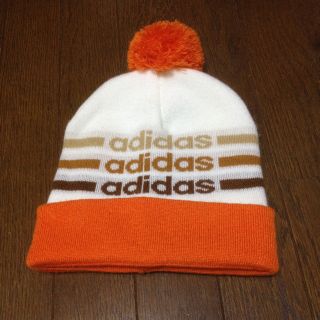 アディダス(adidas)のadidasニット帽☆送料込み(ニット帽/ビーニー)