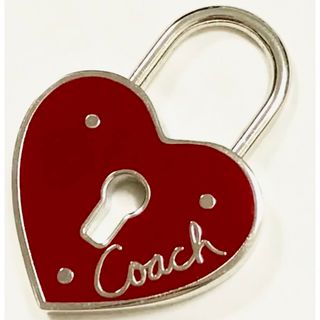 コーチ(COACH)の新品 未使用 コーチ キーホルダー ハートパドロック 本物92118 COACH(キーホルダー)