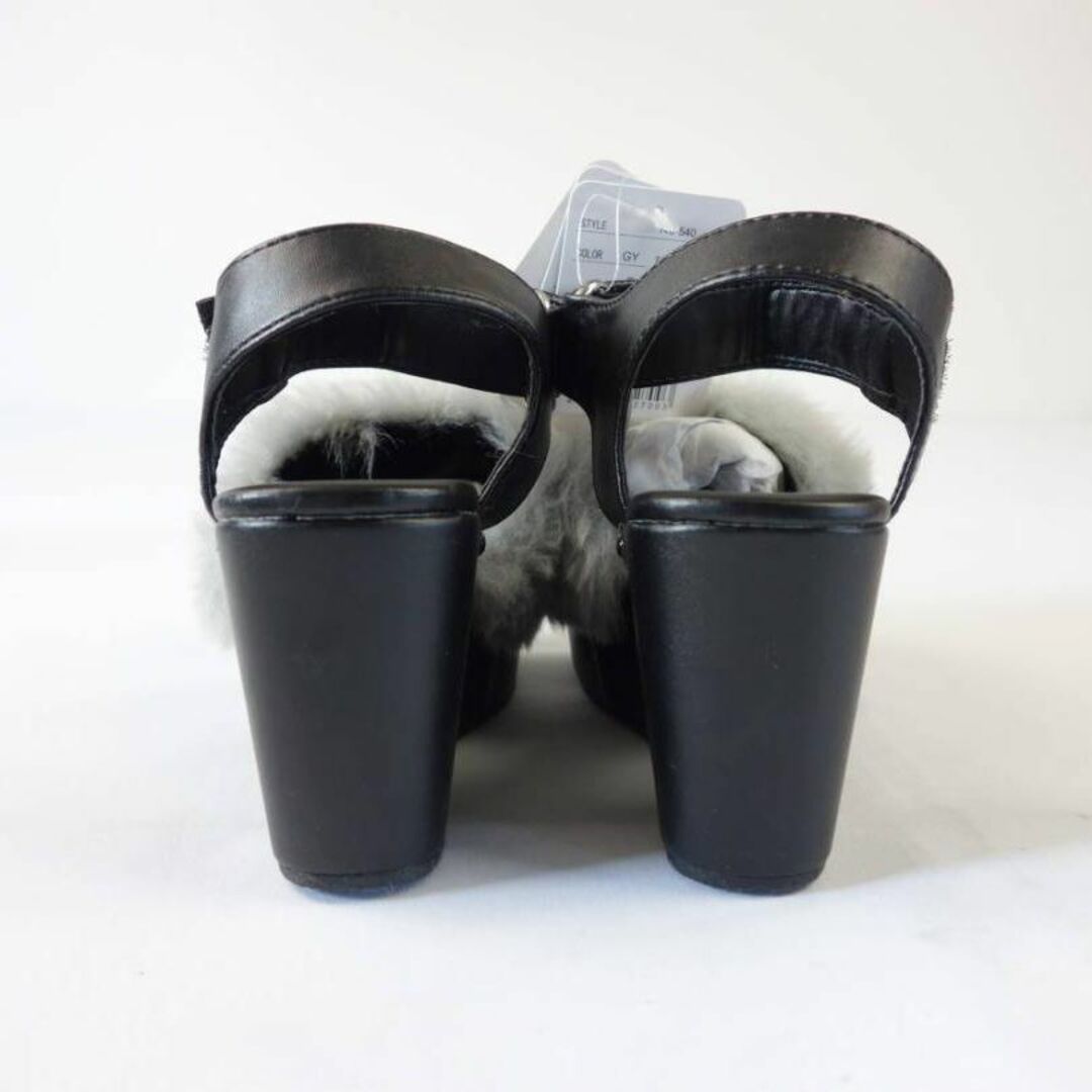 【未使用】REYES REYES ファー付きサンダル 厚底 23.0cm グレー レディースの靴/シューズ(サンダル)の商品写真