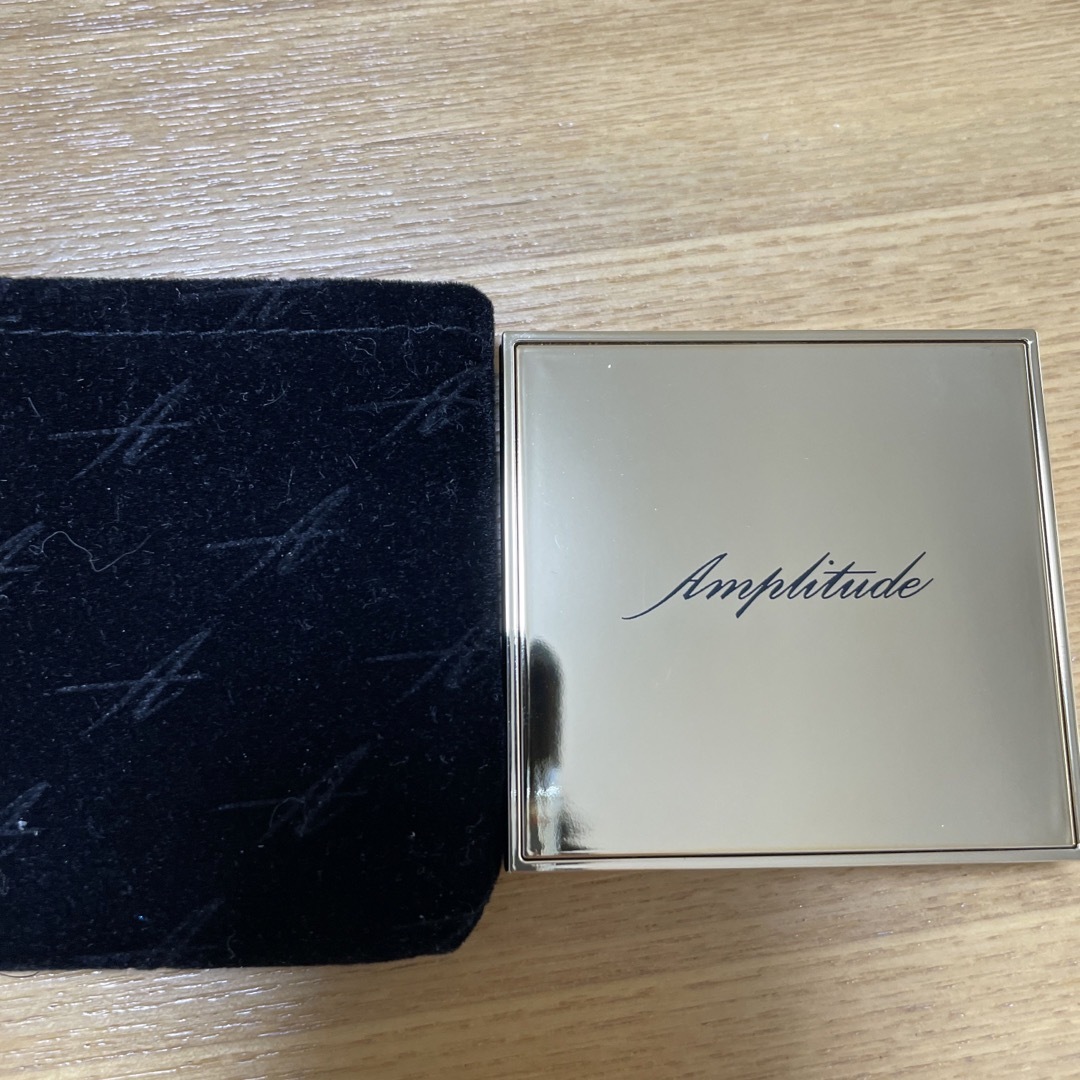 Amplitude(アンプリチュード)のアンプリチュード コスメ/美容のベースメイク/化粧品(チーク)の商品写真