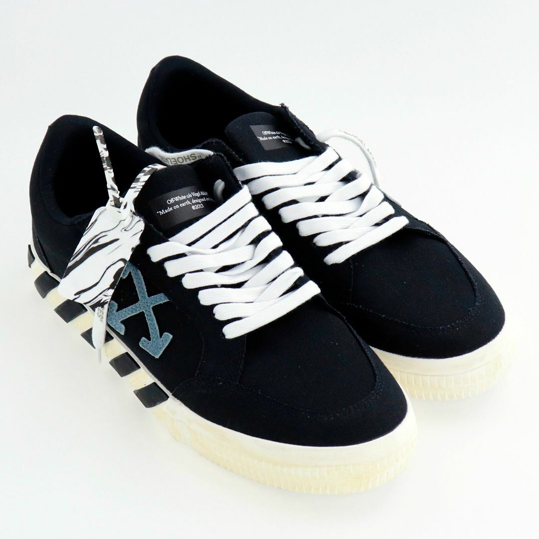 OFF-WHITE(オフホワイト)のオフホワイト ローカット スニーカー Off-White 43サイズ ブラック メンズの靴/シューズ(スニーカー)の商品写真