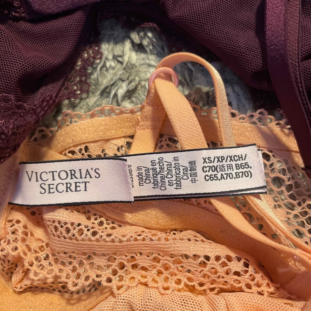 Victoria’s Secret ブラ3着 レディースの下着/アンダーウェア(ブラ)の商品写真