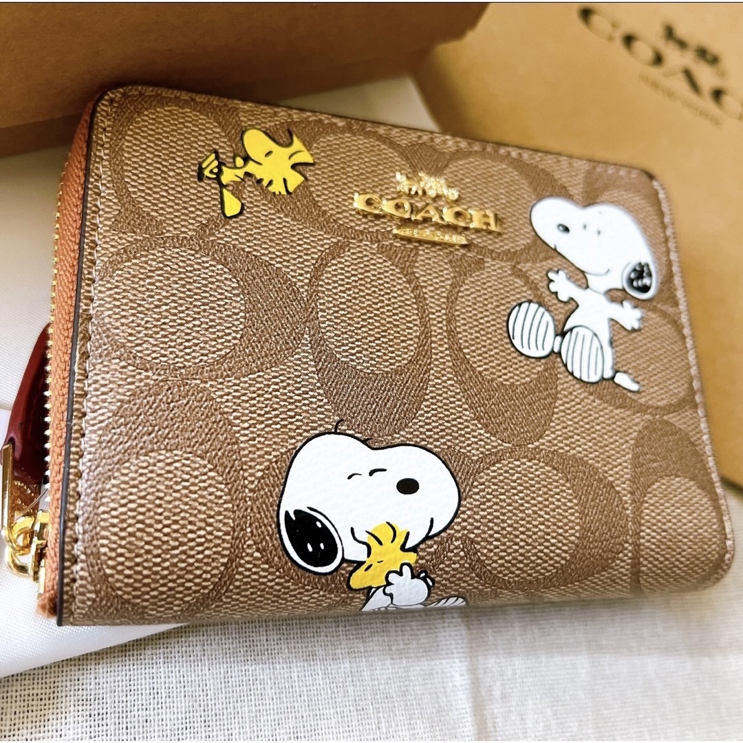 COACH コーチ 二つ折り財布 - 折り財布