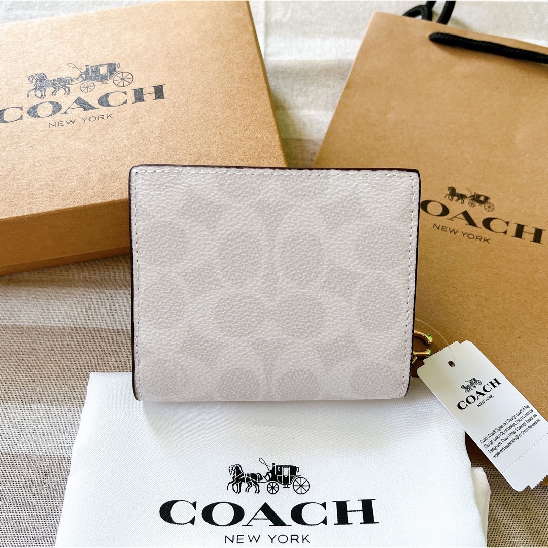 ✳︎未使用✳︎  COACH  コーチ　財布折り財布