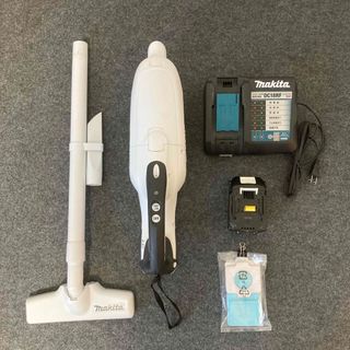 マキタ(Makita)の充電式クリーナmakita CL182FDRFW(掃除機)