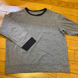 ユニクロ(UNIQLO)のユニクロ　130(Tシャツ/カットソー)