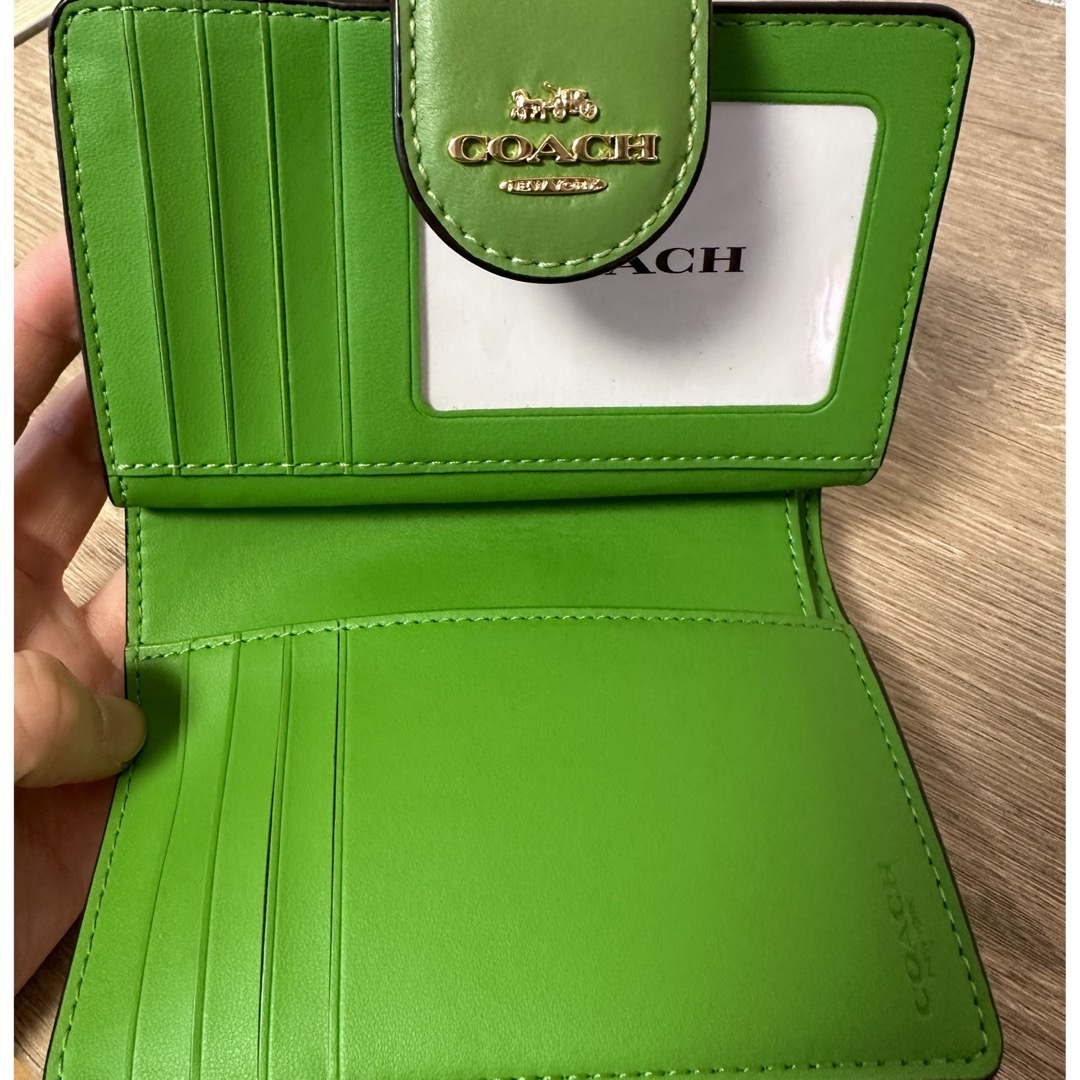 COACH(コーチ)のCOACH  折りたたみ財布 レディースのファッション小物(財布)の商品写真